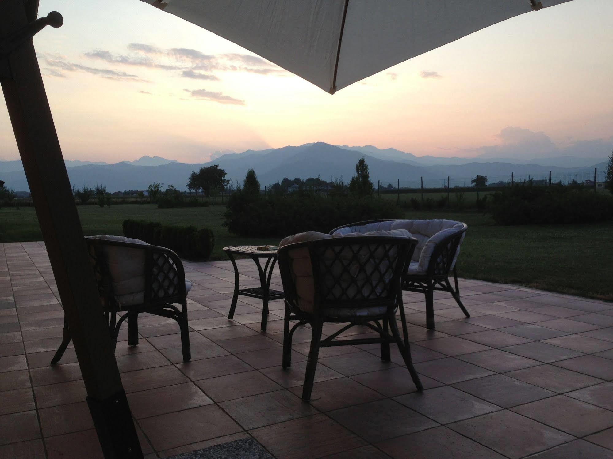 Bed and Breakfast Quattro Gatti Airasca Екстер'єр фото